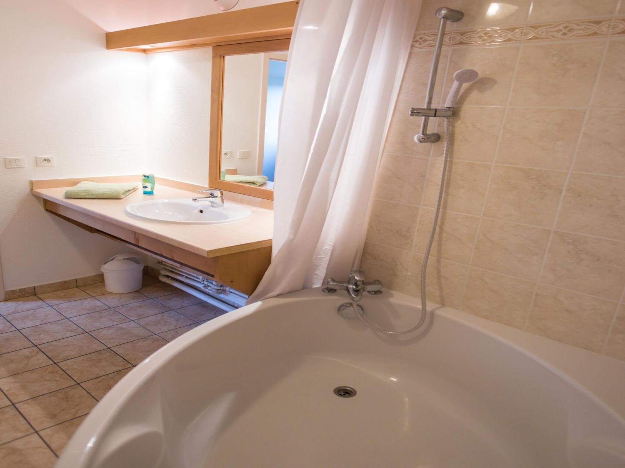 Great Holiday Home Near Lake Annecy Giez Eksteriør bilde